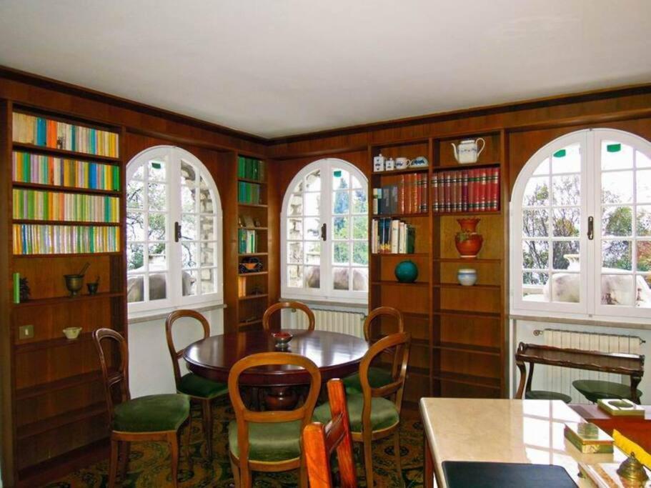 Villa Pinetina Гарняно Екстериор снимка