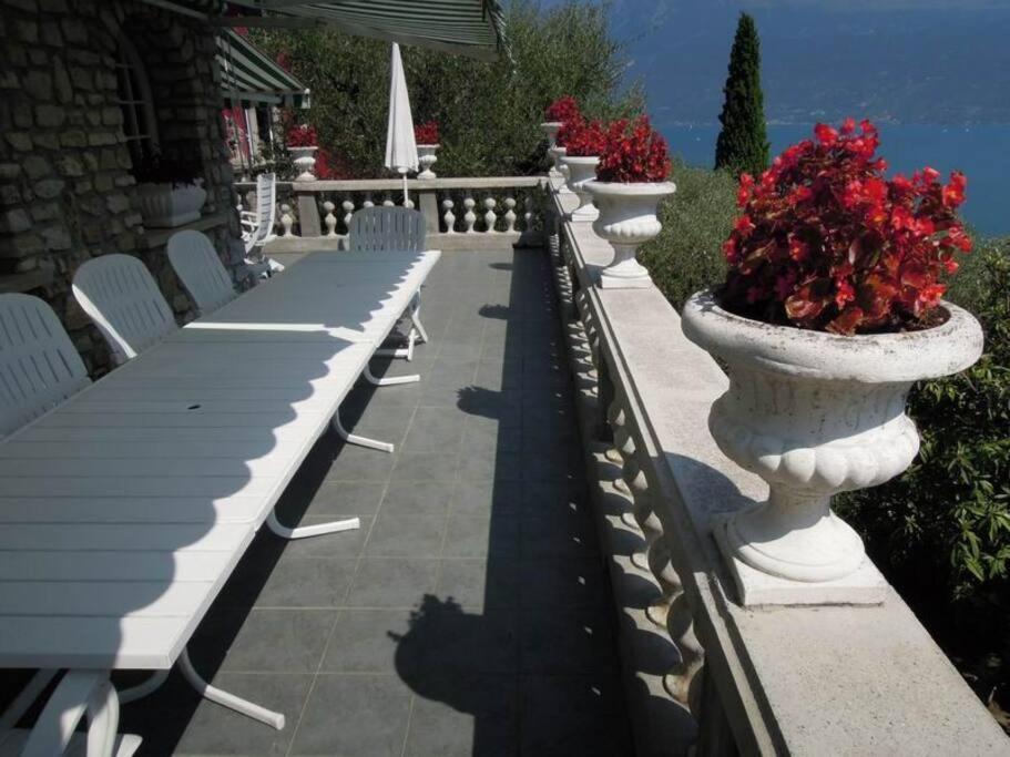 Villa Pinetina Гарняно Екстериор снимка